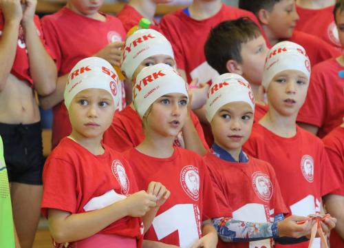 powiatowa liga pływacka 20.10